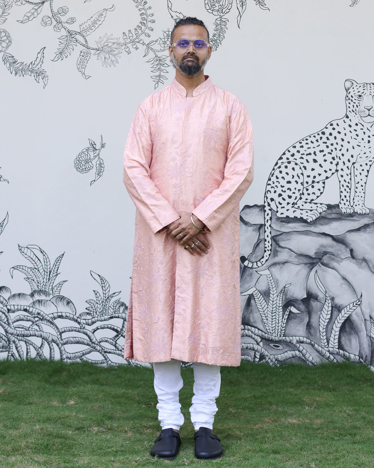 Handwoven Rawsilk Embroidered Sherwani