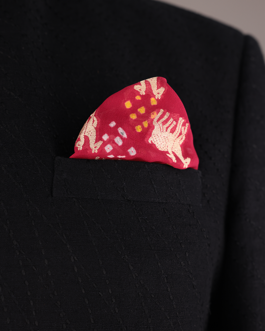 Red Handwoven Bandhani Silk Pocket Square