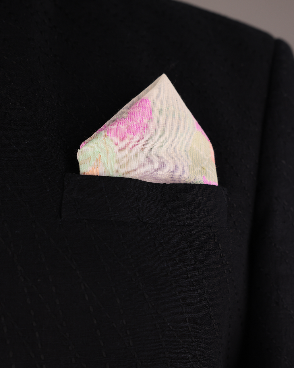 Off White Handwoven Khadi Jamdani Pocket Square