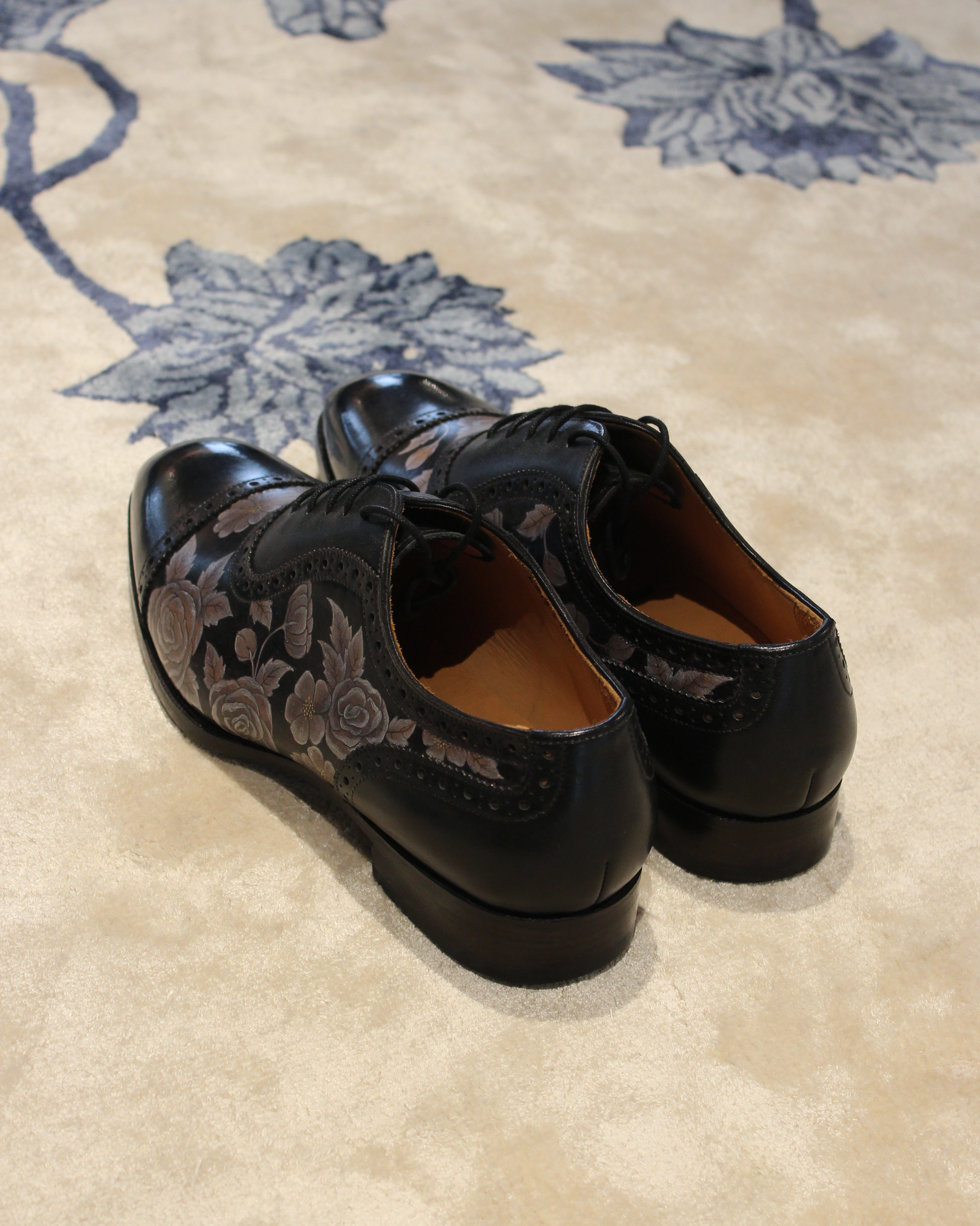 Aziz Hand Painted Adelaide Oxford