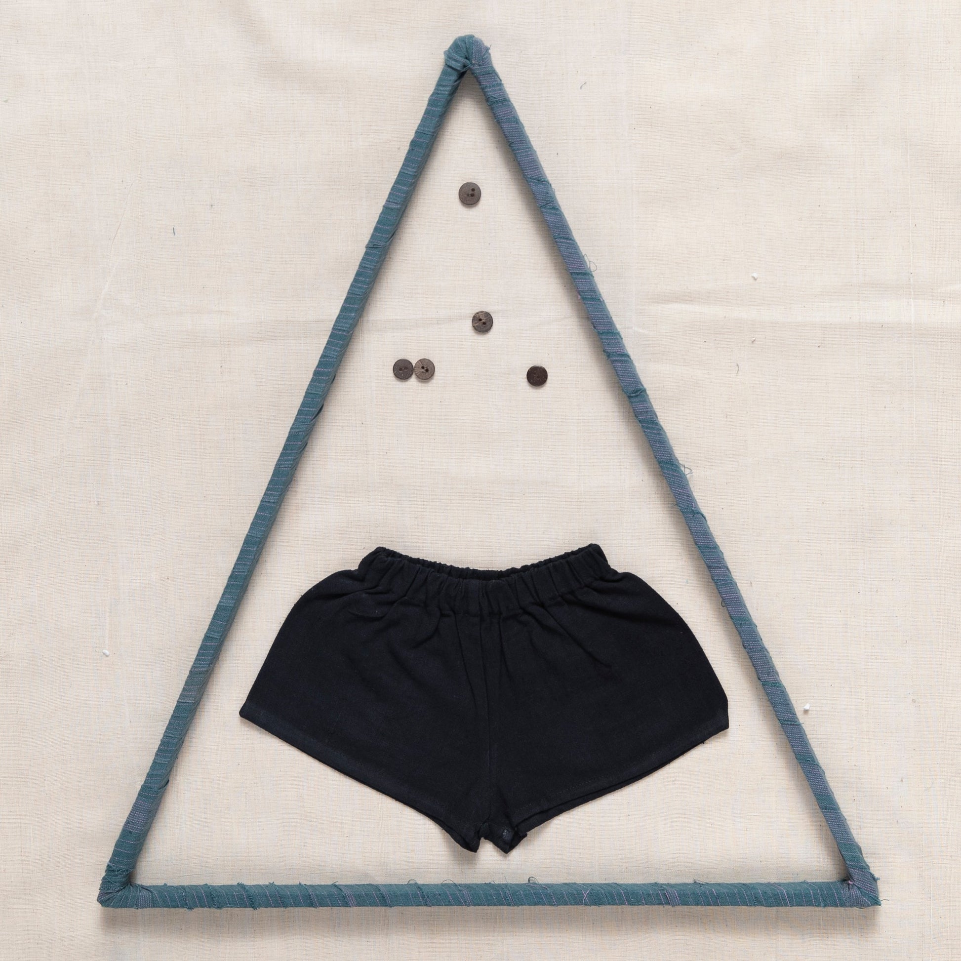 Plain Shorts With Elastic