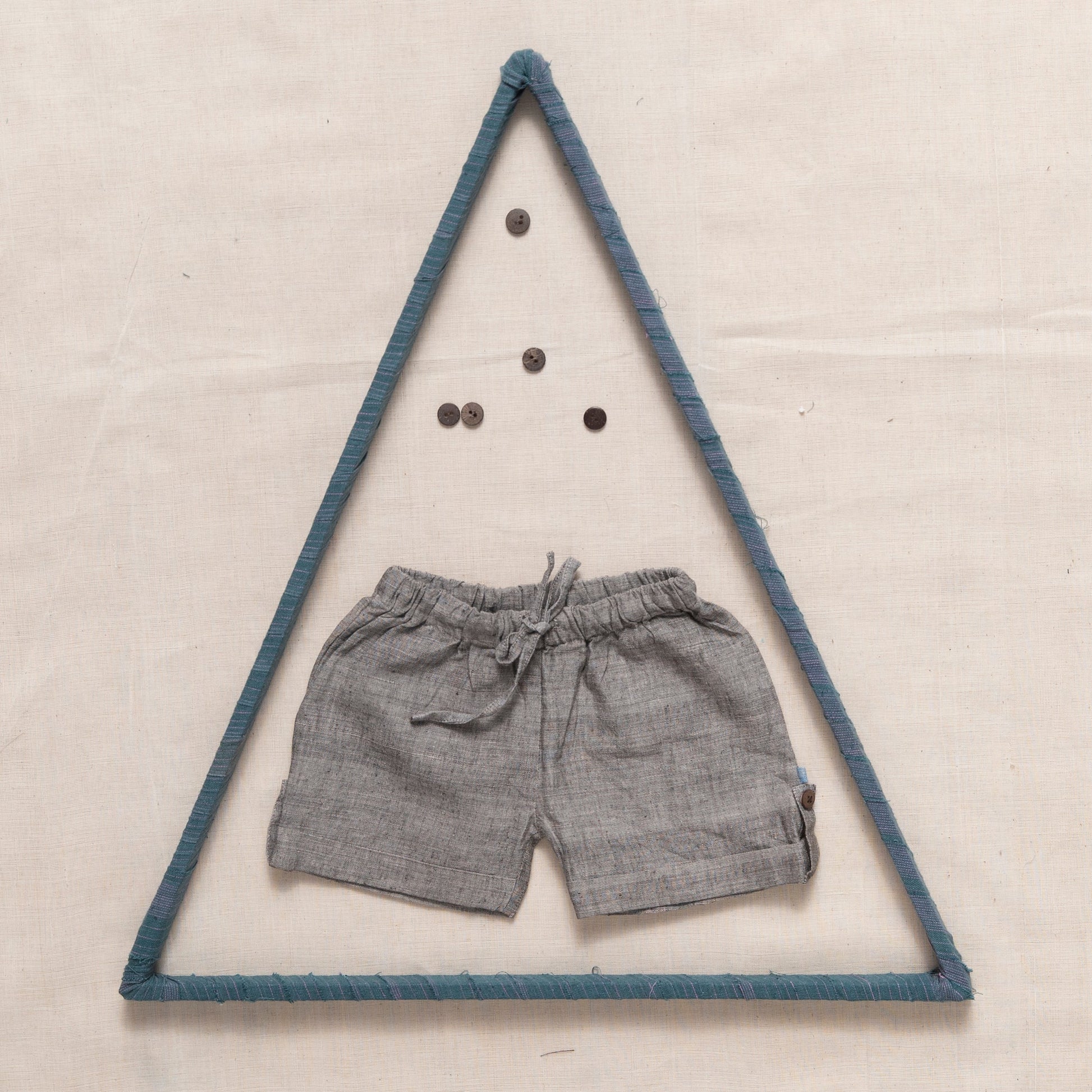 Shorts with Elastic and Drawstring