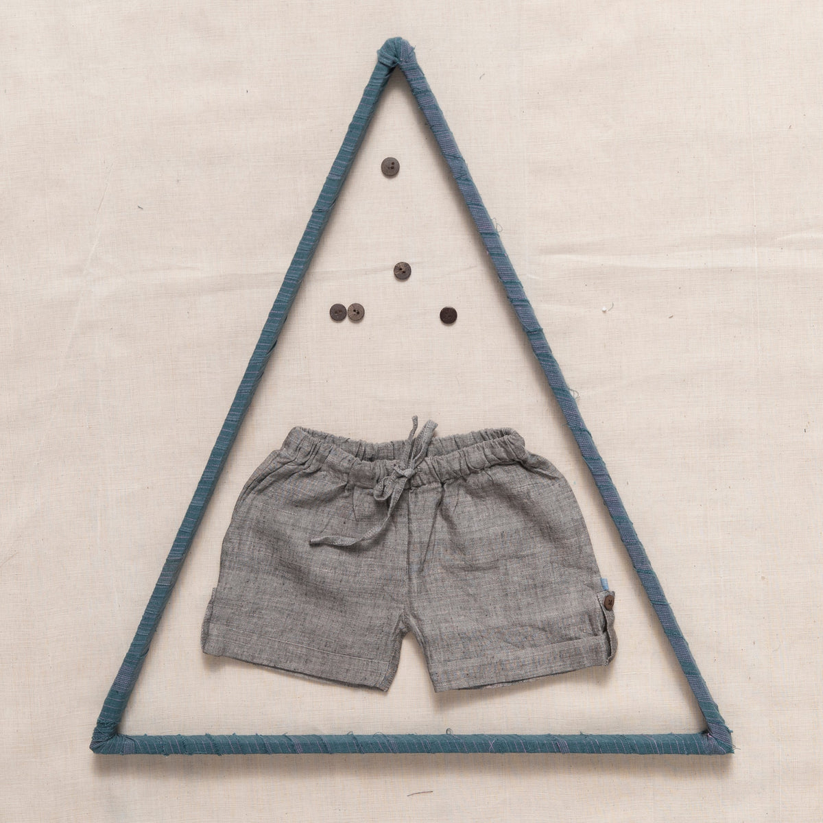 Shorts with Elastic and Drawstring