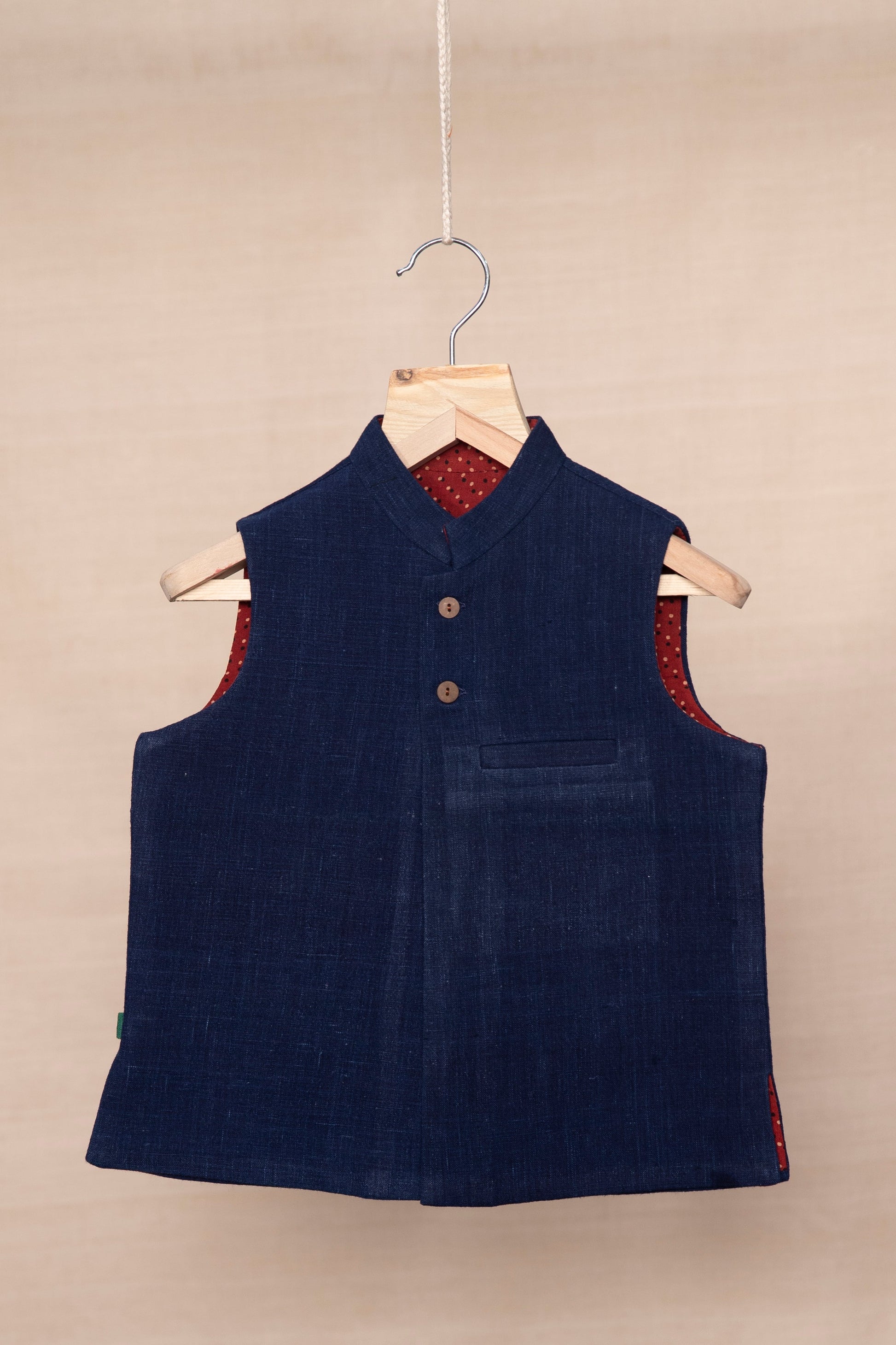 Sleeveless Jacket