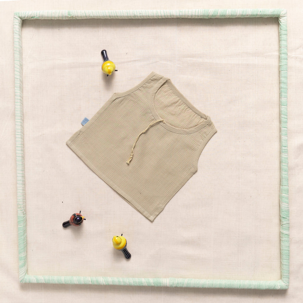 Sleeveless Tank Top With Dori