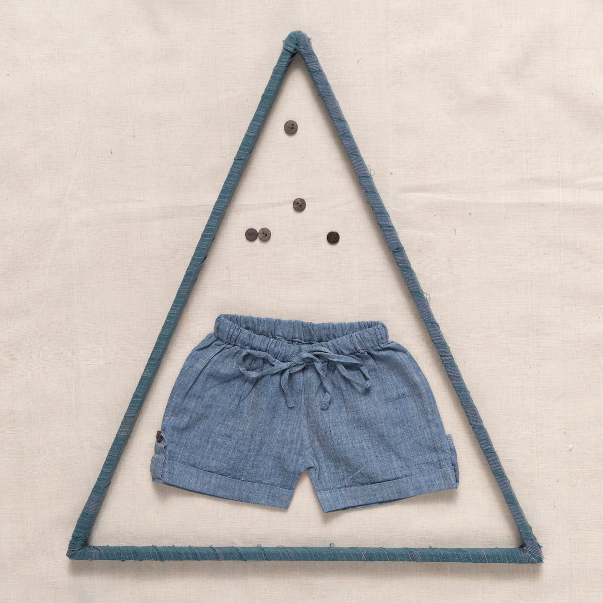 Shorts with Elastic and Drawstring
