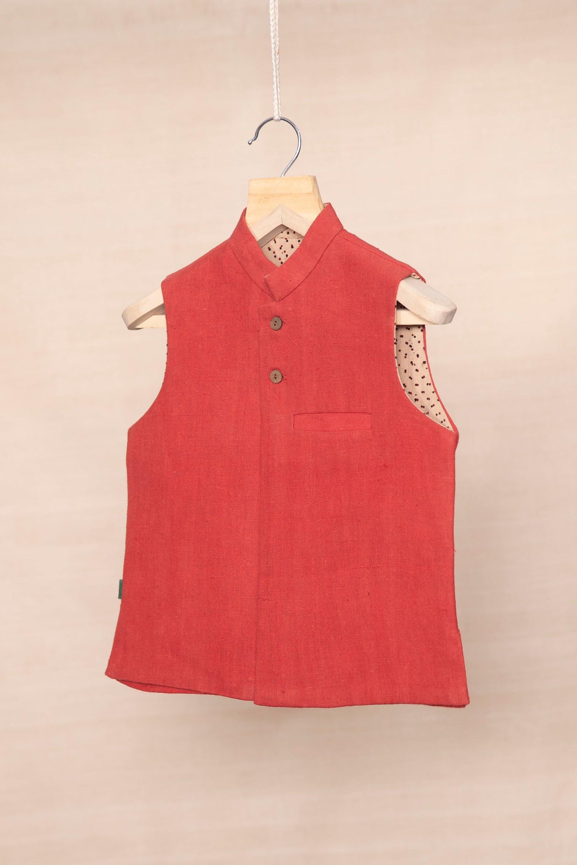 Sleeveless Jacket