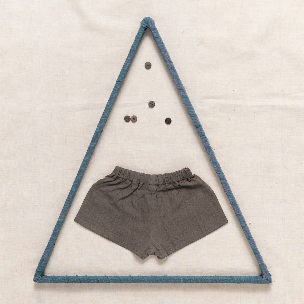 Plain Shorts With Elastic