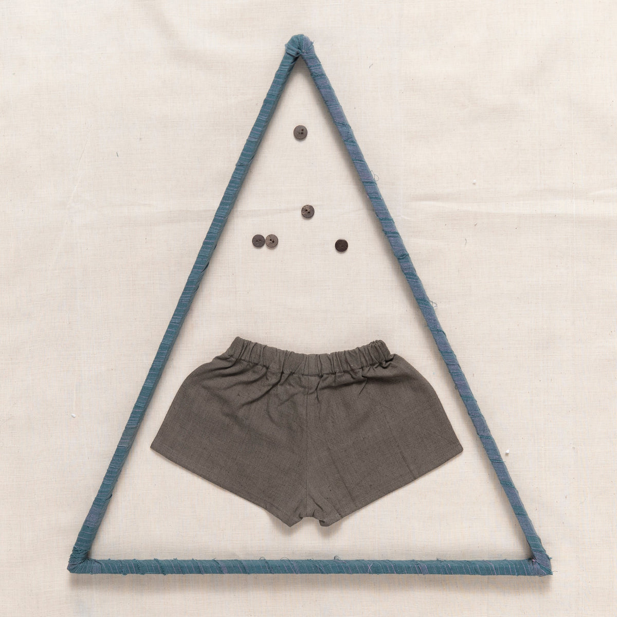 Plain Shorts With Elastic