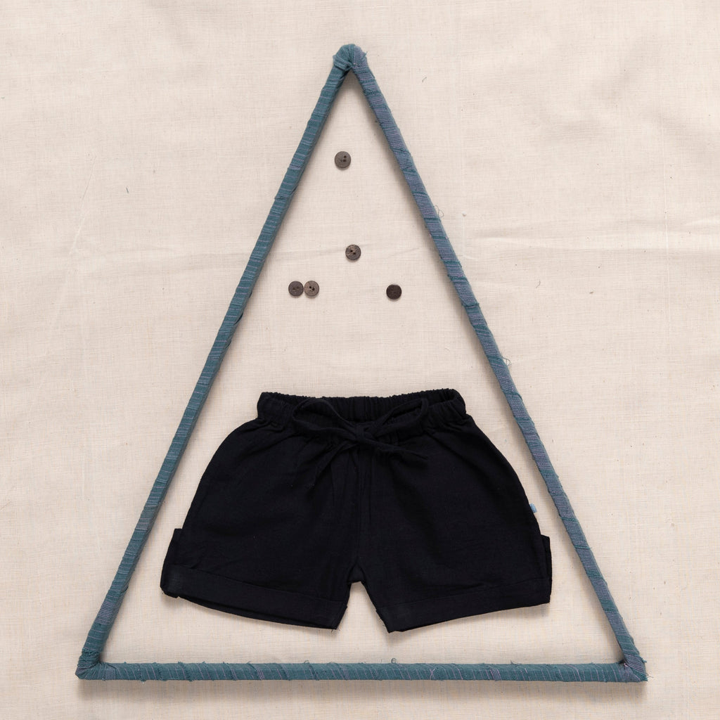 Shorts with Elastic and Drawstring