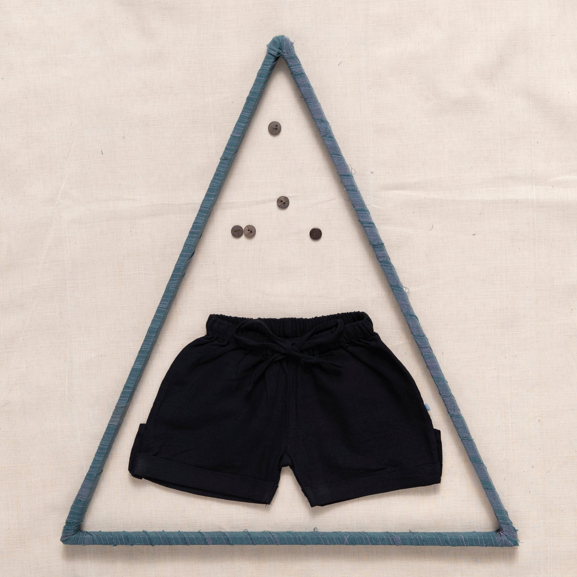 Shorts with Elastic and Drawstring