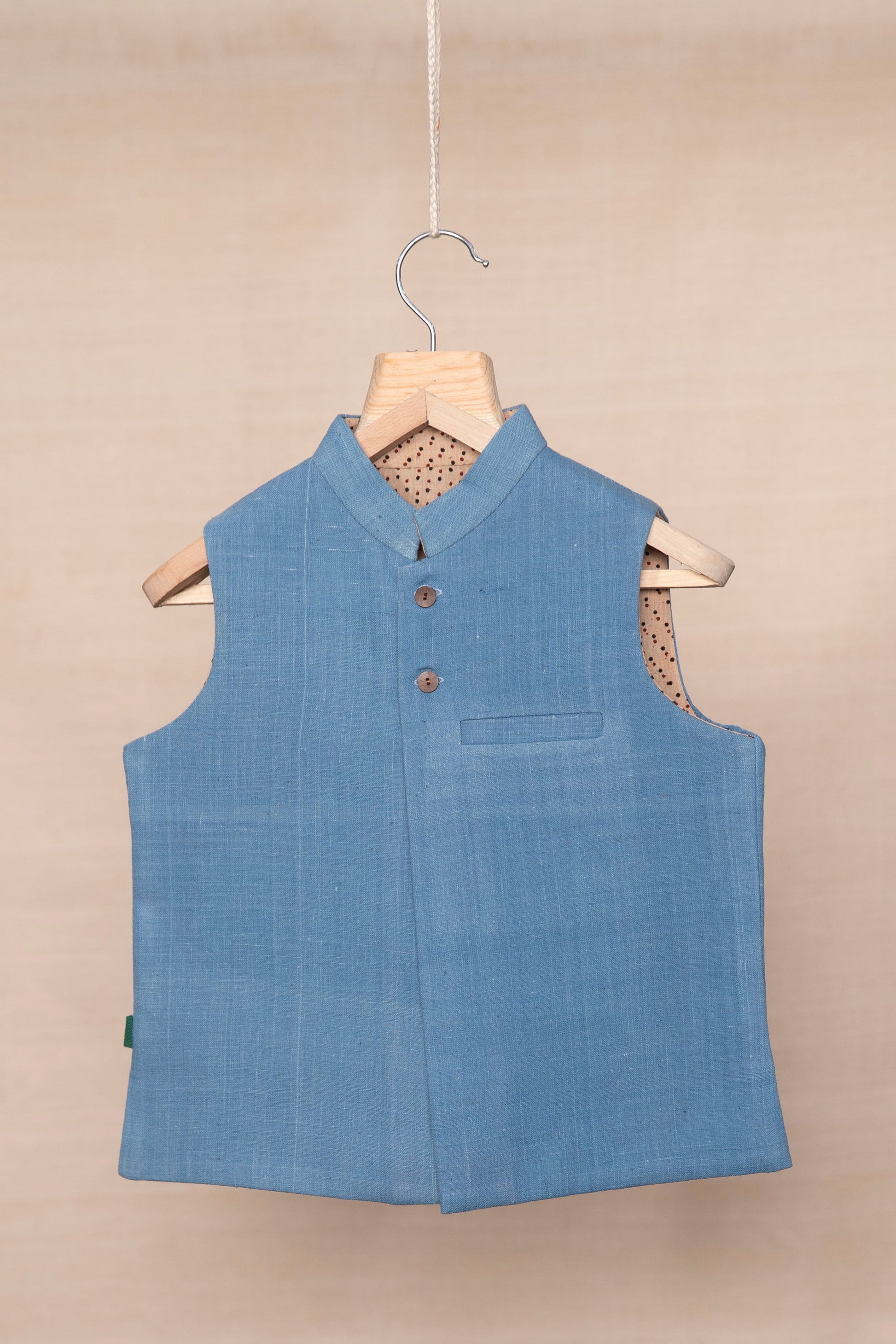 Sleeveless Jacket