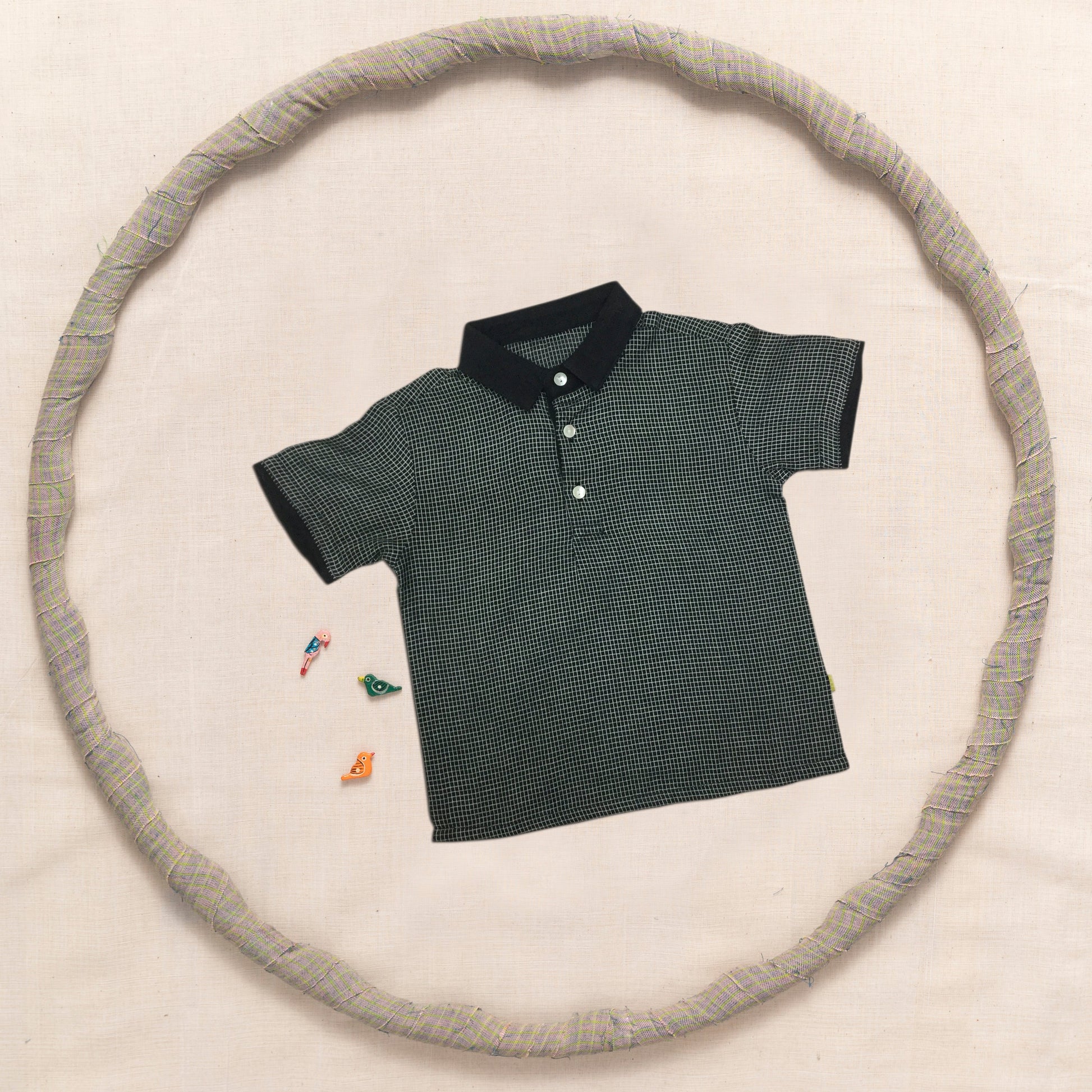 Half Sleeve Shirt With Contrast Collar