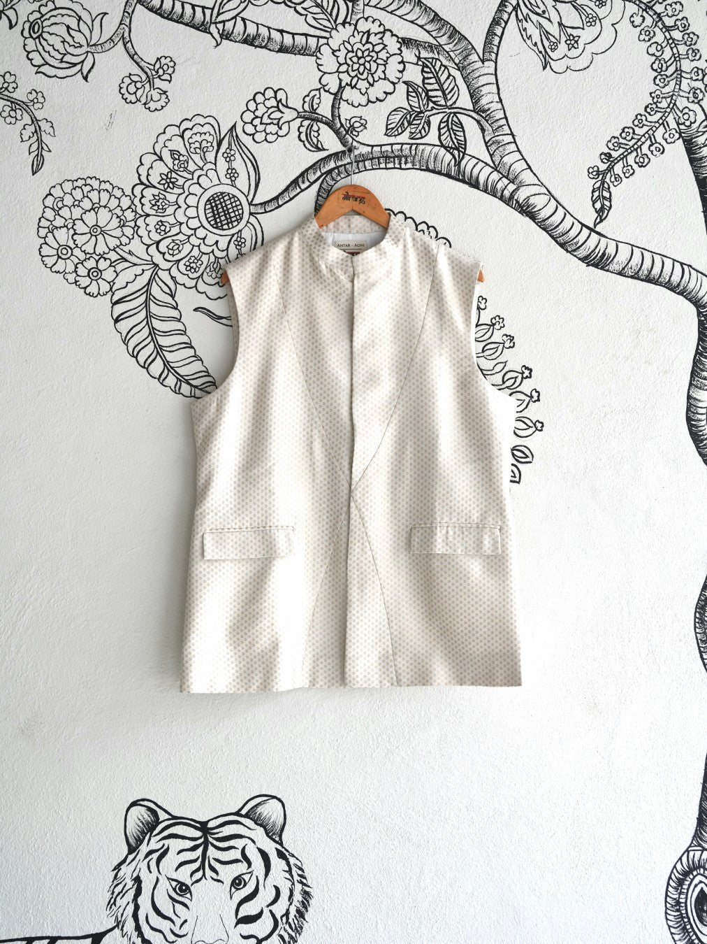 White Handwoven Silk Self Weave Bandi